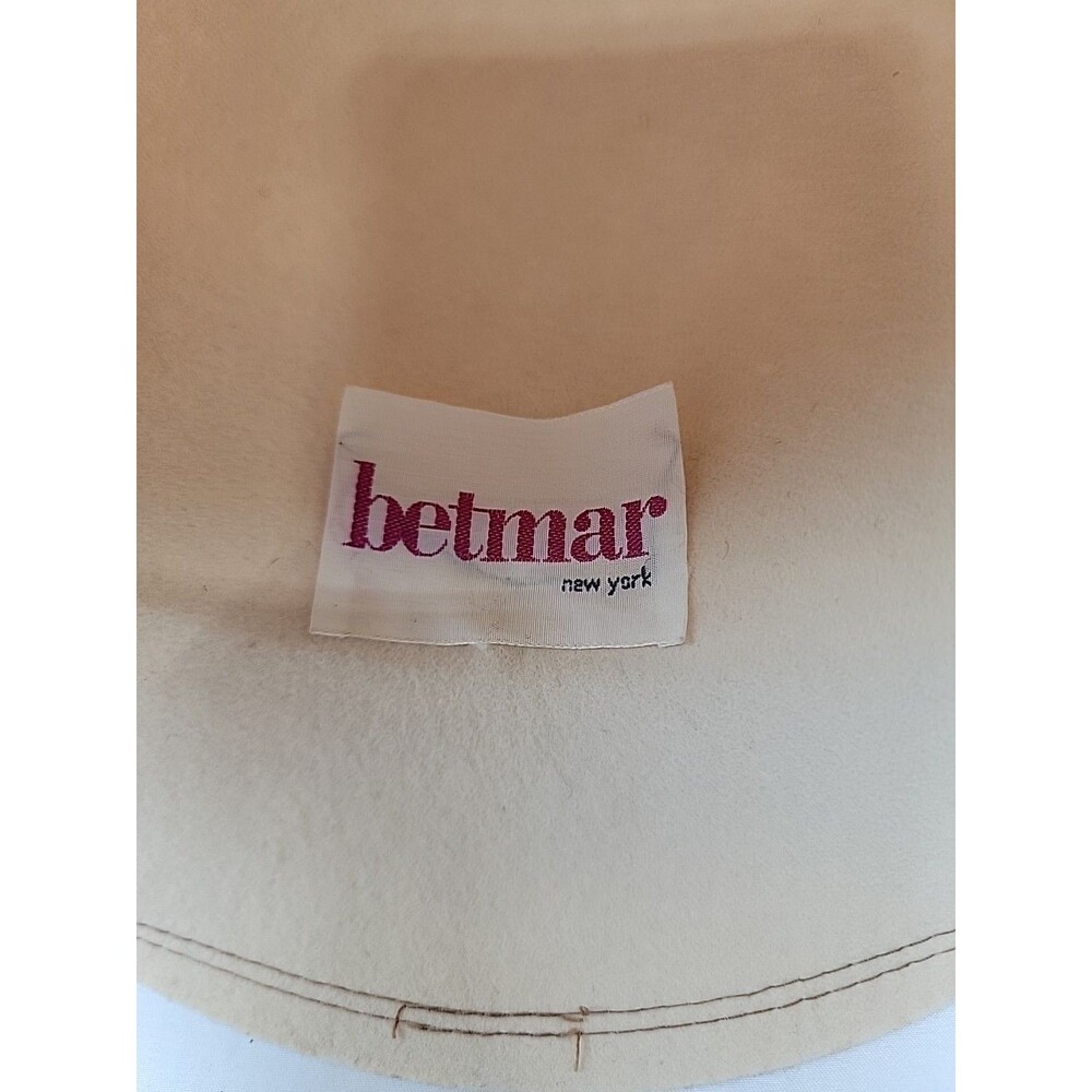 Womens Betmar New York Cloche Bucket Type Hat With Florals One Size - Picture 5 of 6